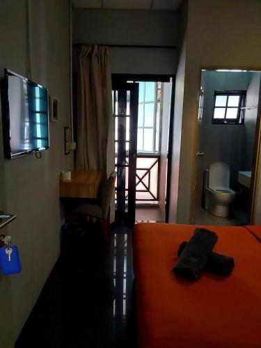 BRICKS Cameron Hostel Room Type - Double Room with Private Bathroom