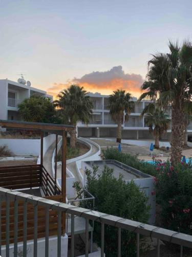 Cyprus Studio with pool near Beach, Peyia (foto 10)