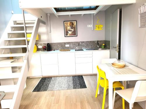 Зручності, Appartement Duplex 40 M² in Фонтене-трэсигни