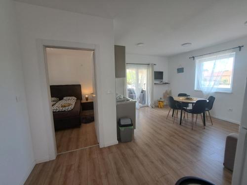 Blue harmony 2 in Milovcici