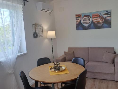 Blue harmony 2 in Milovcici