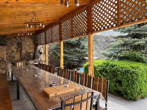 Banketu zāle, Jrvezh Holiday House in Jrvezh
