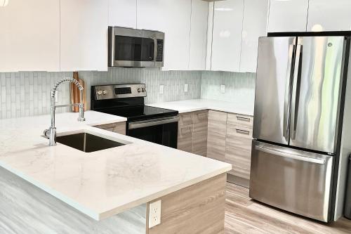 Luxury 2 Bed Apartment in Quincy in Куинси, Масачузетс