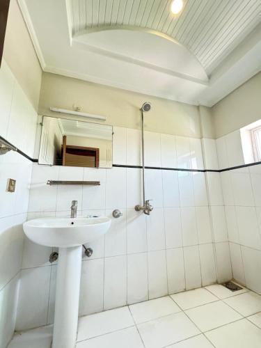 Atlas Residency - image 10