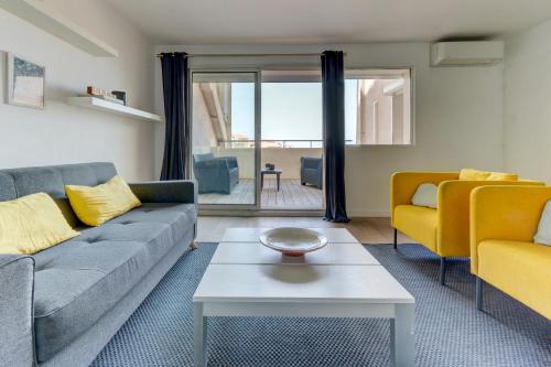 Magnifique T2 - Superbe Terrasse & Climatisation - Les Freres de la Loc' in 07. La Corniche