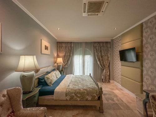 room detail thumbnail 0