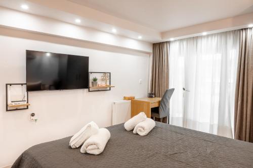 ΕΥ. CENTRAL STUDIO, Larisa (Foto 6)