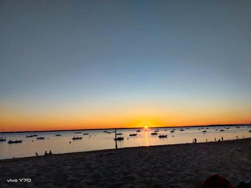 Jolie maison paisible, avec jardinet et parking in แวร์ดาล