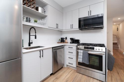 Studio Apartment image 6