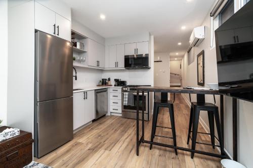 Studio Apartment image 5