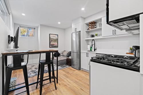 Studio Apartment image 2