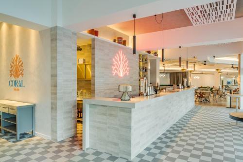 Pestana Delfim Beach & Golf Hotel - image 3