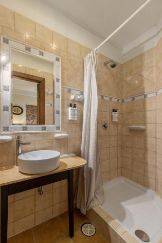 M5 Old Town Boutique Hotel Room Type - Twin Room with Shower