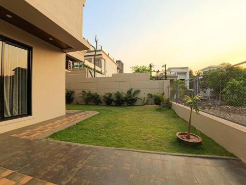 Garden, Villaaway Khandala near Della Adventure