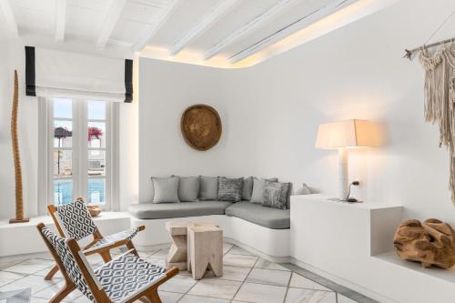 Lobby, Mr. and Mrs. White Paros - Small Luxury Hotels of the World in Paros Island