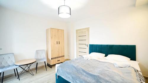 Apartamenty EverySky - Karkonoska 30 - image 2