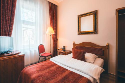 Ariston & Ariston Patio Hotel - image 14