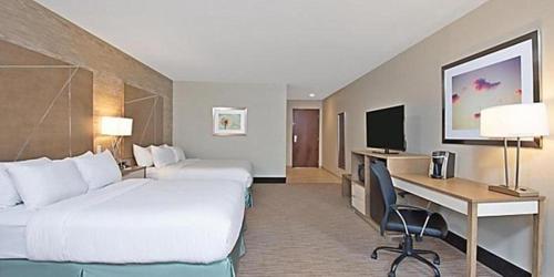 Holiday Inn Express & Suites New Cumberland, an IHG Hotel