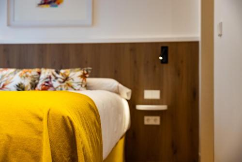 Hostal Paris - image 3