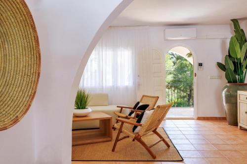 VILLA ES VEDRÁ - image 4