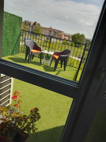 Балкон, July's Guest House in Пріморско