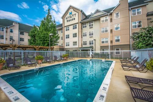 Hyatt House Herndon/Reston - image 7