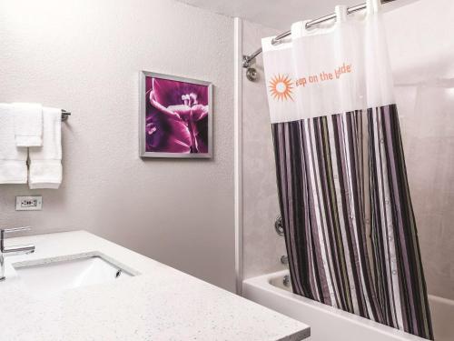Studio Suite with Two Double Beds - Non-Smoking room in La Quinta Inn & Suites by Wyndham San Antonio Downtown