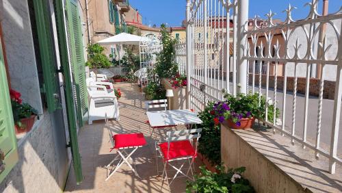 Apartment with Sea View image 9