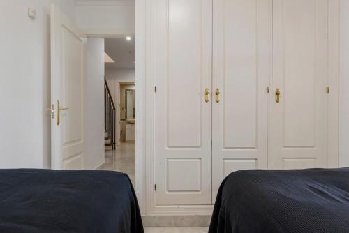 Duplex in Puerto Banus by Costarentals - Ref M40 - image 3