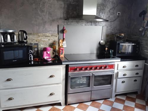 Villa familiale avec jacuzzi in Mejannes-les-Ales