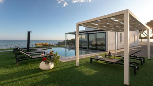VILLA SABBIE ROSSE 6, Emma Villas - Capobianco