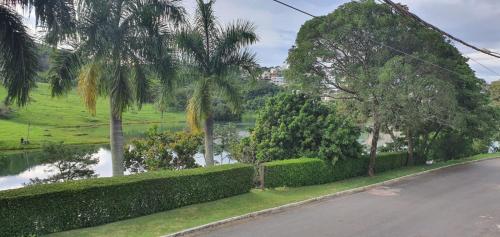 Casa Temporada em Frente ao Lago - Escarpas do Lago - Capitólio