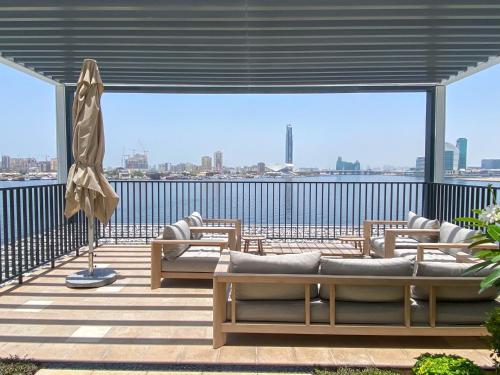 GLOBALSTAY Creek Edge Tower Elegant Apartments, Дубай (фото 8)