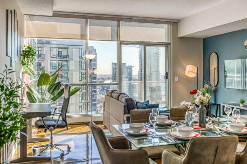Cozy 2BR Condo with King Bed and City Views