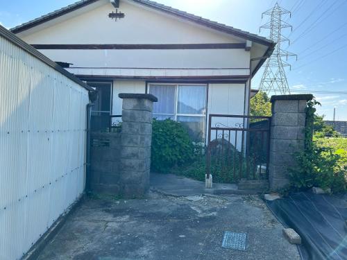 アルピエm 敷地内無料駐車場2台分 置き型無料Wi-Fiあります 平屋瓦屋根の日本家屋