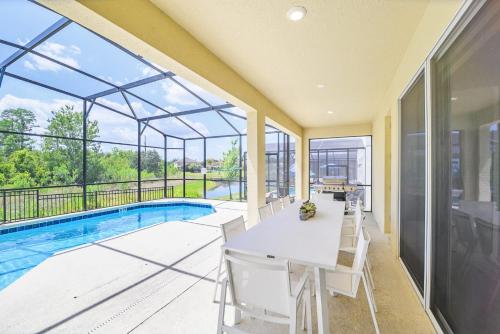 Stunning 9BR Home - Family Resort with Private Pool, Hot Tub, Games room and BBQ! detail