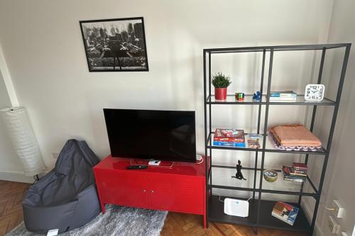Spacious 3BD Apartment Whitechapel - image 7