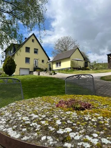 Fewo Haus Hutzelbuck in idyllisch-grüner Lage nähe AN in Ansbach, Deutschland