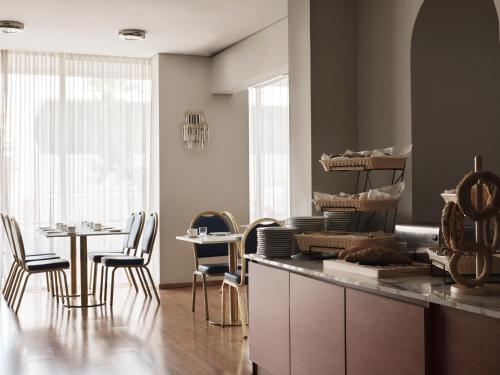 Candia Hotel - image 5