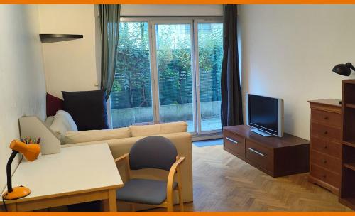 Your lovely parisian 2 rooms apartment with private terrace - Jourdain, Paris (Foto 4)
