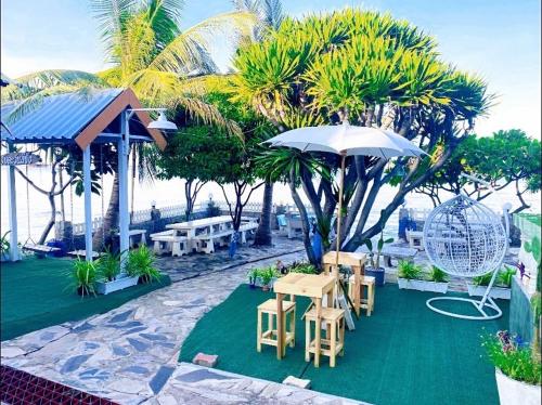 Rubtawan Sichang Resort near Koh Si Chang