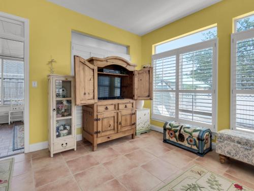 Caribbean Breeze - image 6