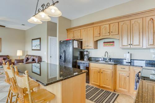 Family-Friendly Waterfront Oasis 7 Miles to Beach in Perkins