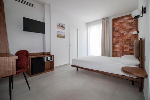 Junior Suite with Terrace image 10