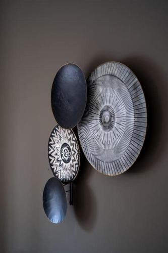 Central Green Apartments - image 9