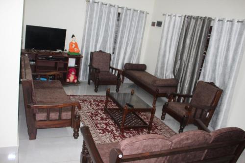 COORG WINDYSIDE HOMESTAY With Campfire PAID - image 3