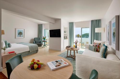 Premium Suite with Balcony