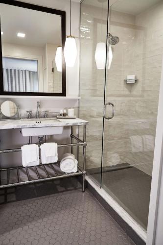 River Studio Suite One King  image 6