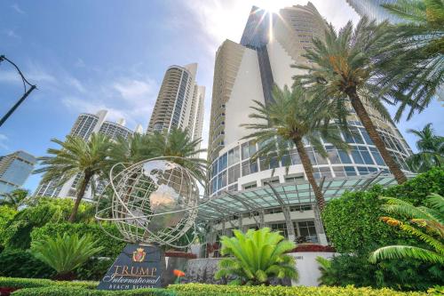 9th Floor Suite at Trump Int Resort Sunny Isles in Sunny Isles Beach, USA