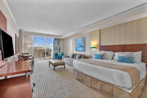 9th Floor Suite at Trump Int Resort Sunny Isles in Sunny Isles Beach, USA